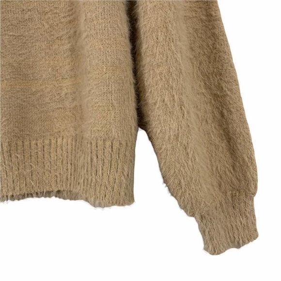 Greylin Bella Fuzzy Sweater Crew Neck Beige Small - Picture 7 of 10